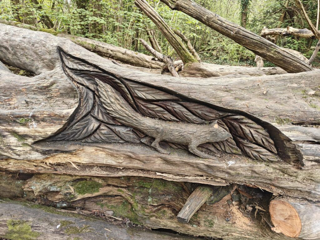 squirrel sculpture